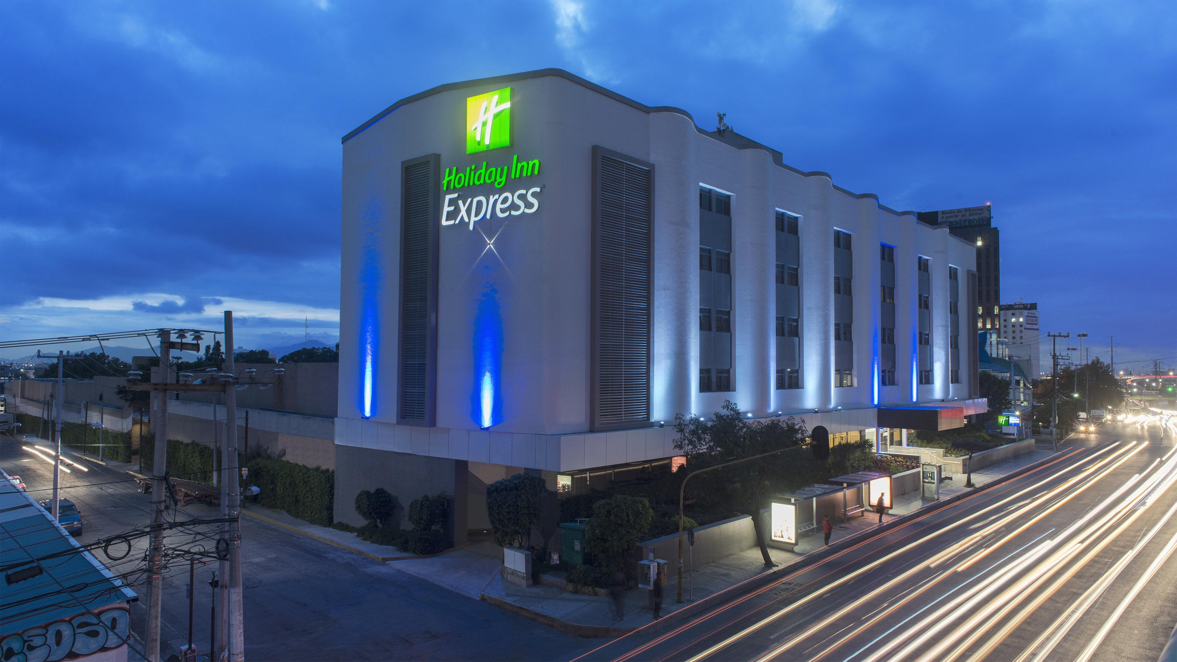 Holiday Inn Express Mexico- Toreo By Ihg Eksteriør billede