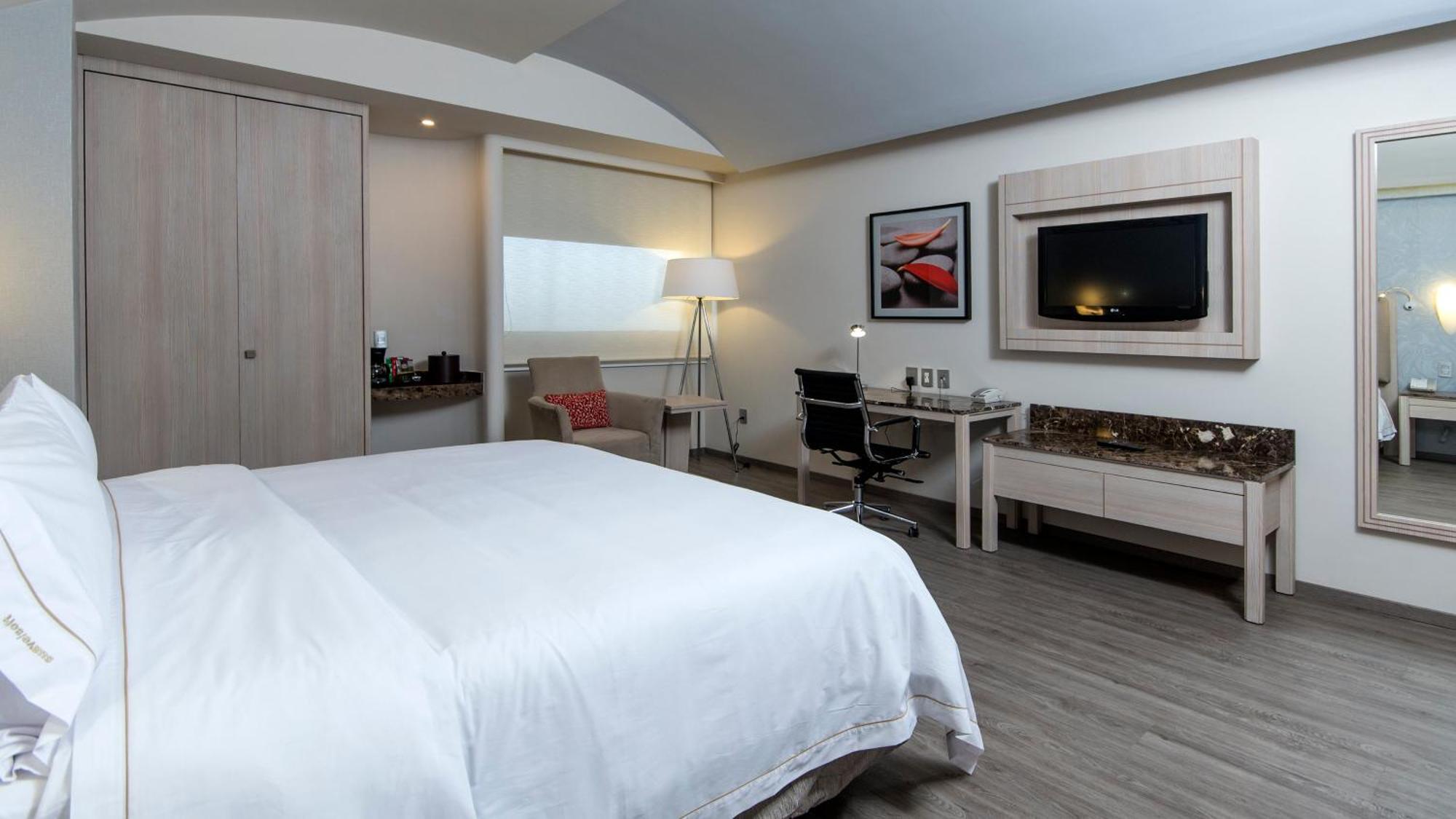 Holiday Inn Express Mexico- Toreo By Ihg Eksteriør billede