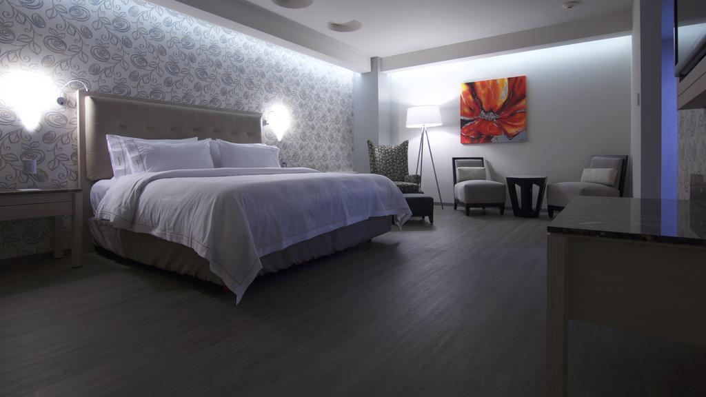 Holiday Inn Express Mexico- Toreo By Ihg Eksteriør billede