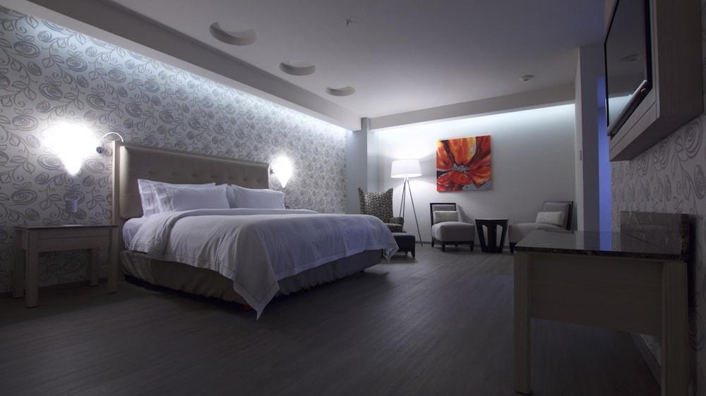 Holiday Inn Express Mexico- Toreo By Ihg Eksteriør billede